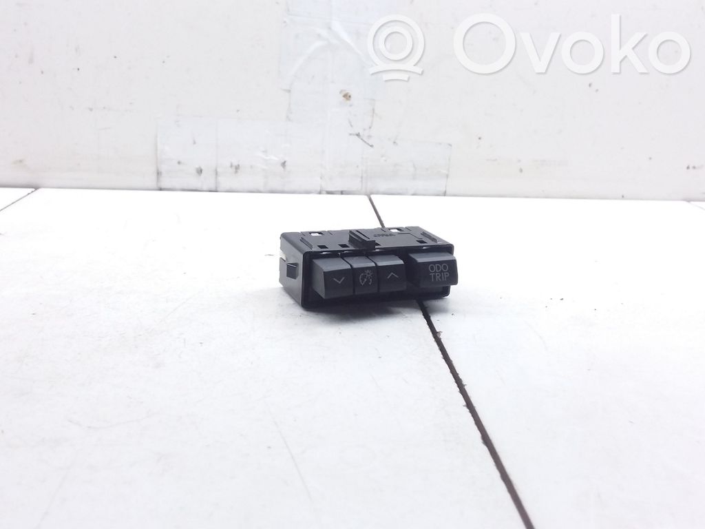 Other switches/knobs/shifts   15D445