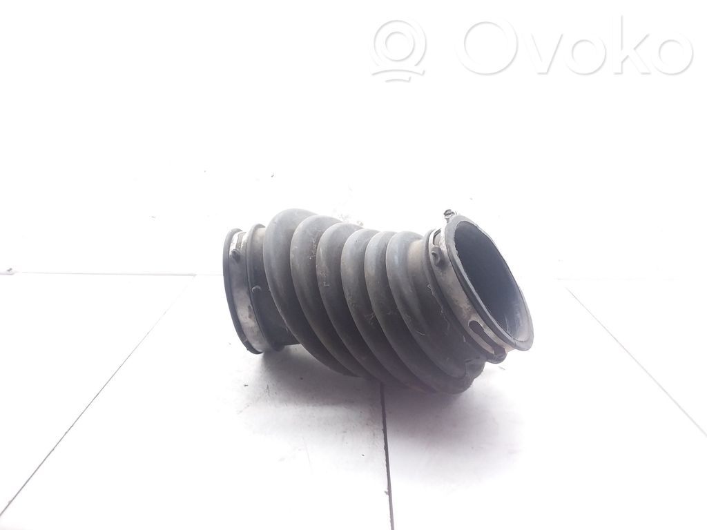 Chrysler Voyager Air intake hose/pipe 