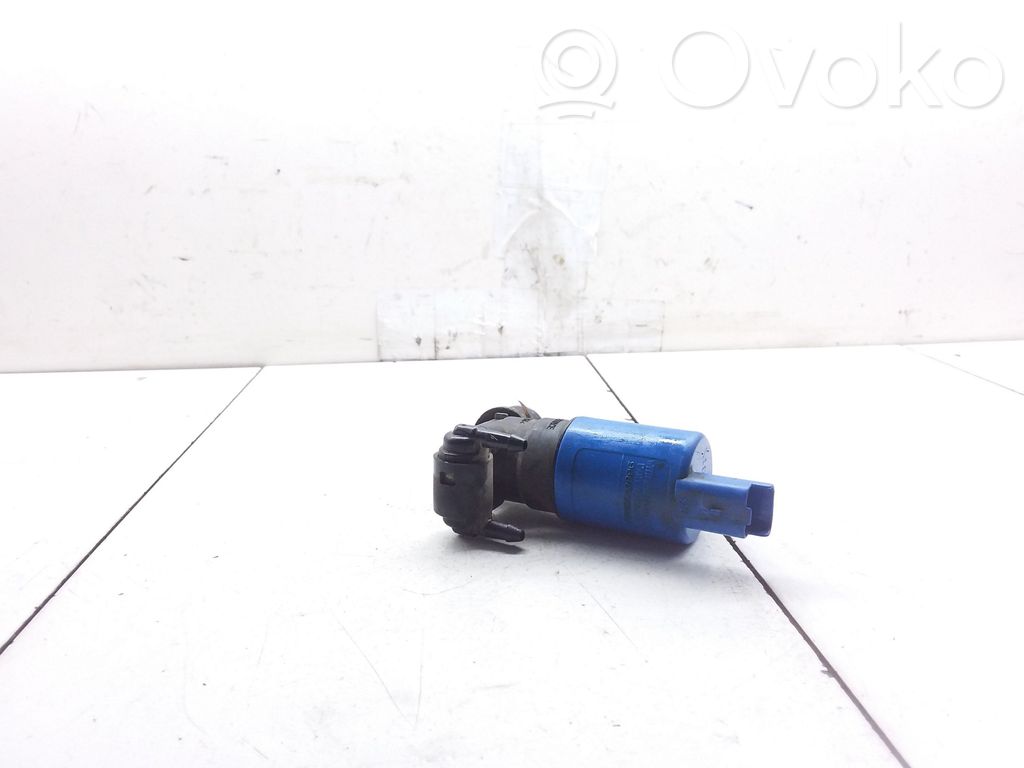 Peugeot Partner Windscreen/windshield washer pump 