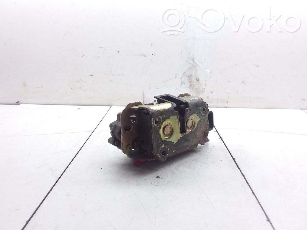 Chrysler Voyager Tailgate/trunk/boot lock/catch/latch 