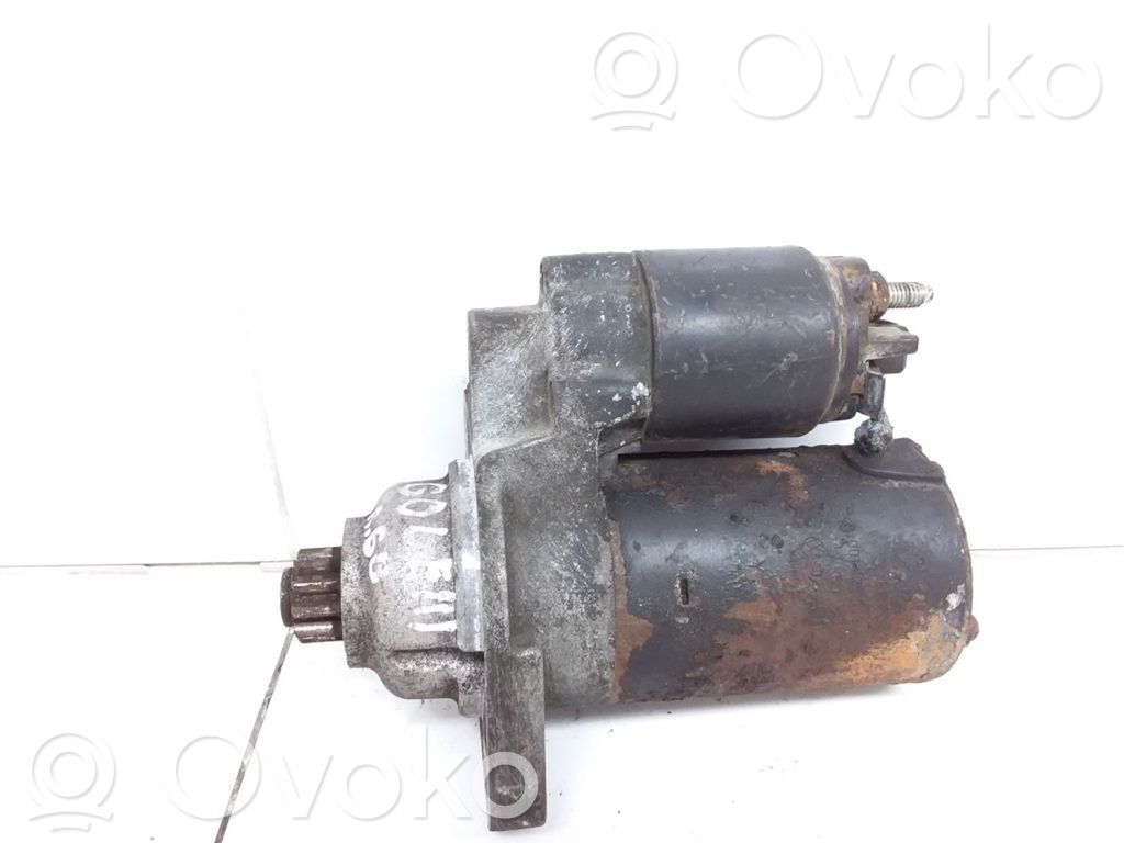 Volkswagen Golf III Motor de arranque 