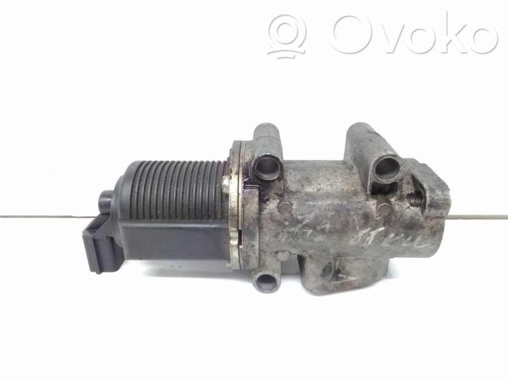 Opel Zafira B Zawór EGR 