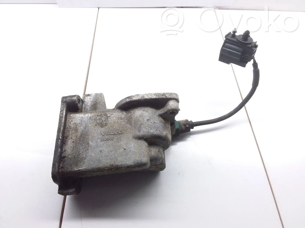 Volvo S80 Termostaatin kotelo (käytetyt) 