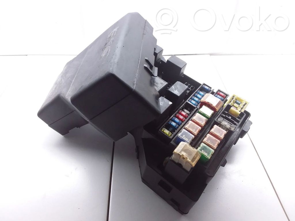 Volvo S40, V40 Módulo de fusible 