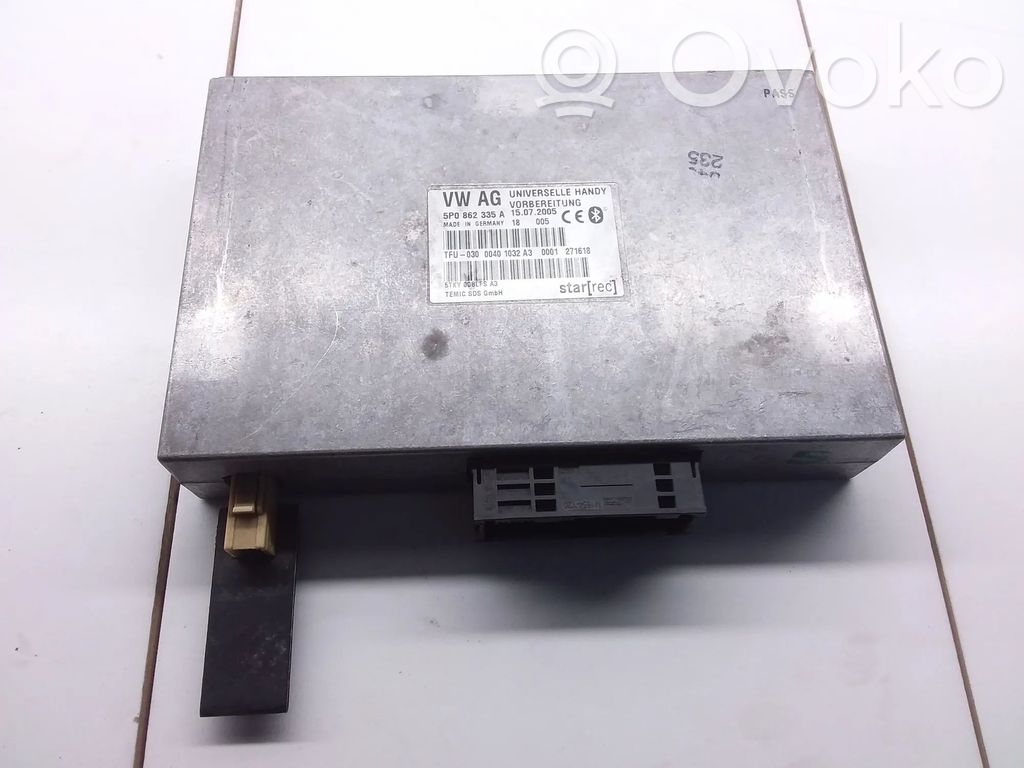 Skoda Octavia Mk2 (1Z) Bluetooth control unit module 
