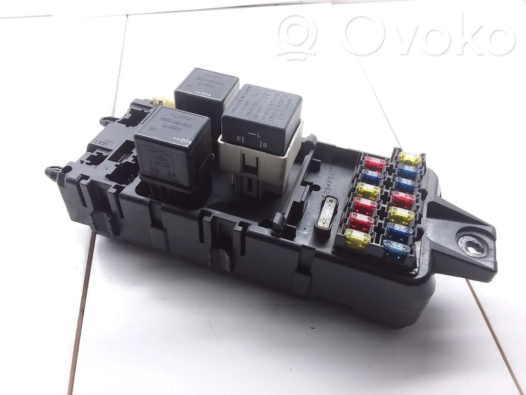 Volvo S40, V40 Fuse module 
