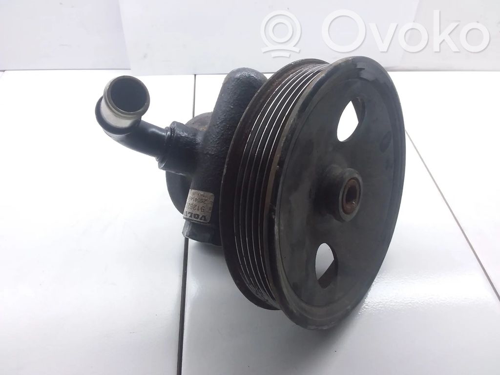Volvo S40, V40 Ohjaustehostimen pumppu 