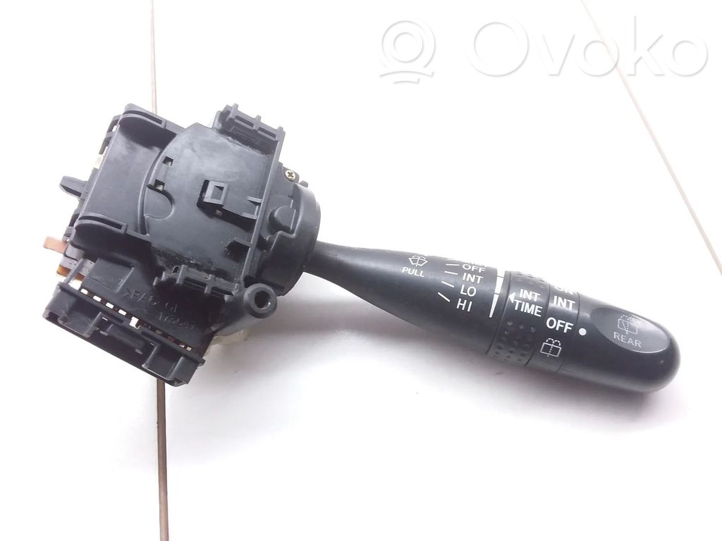 Toyota Corolla Verso E121 Wiper control stalk 