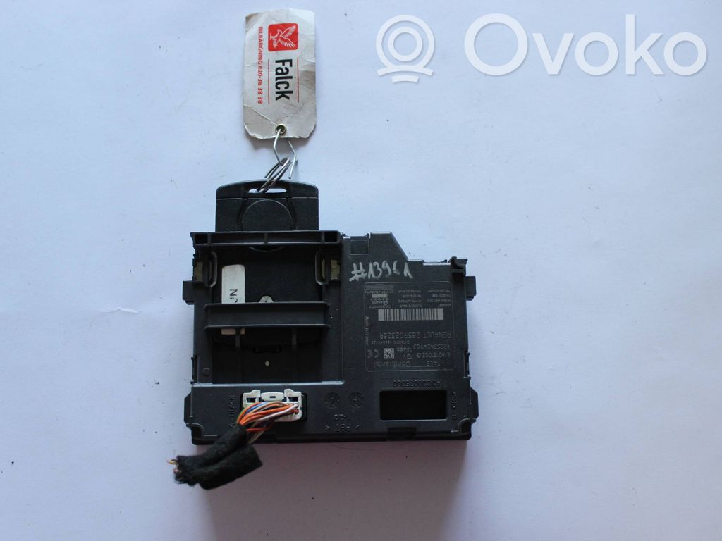 Renault Clio IV Užvedimo kortelės skaitytuvas 