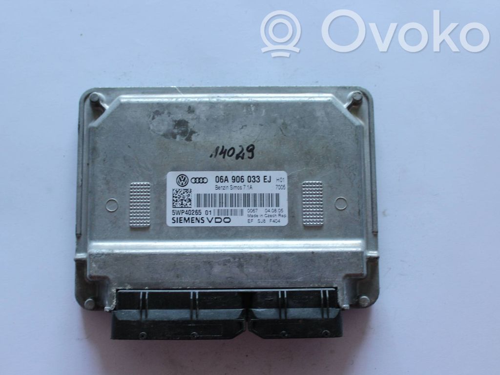 Audi A3 S3 A3 Sportback 8P Engine control unit/module 