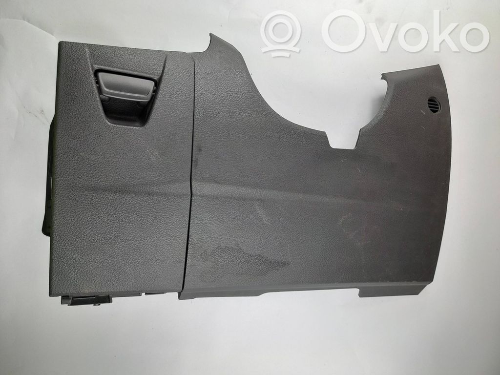 Ford Focus Verkleidung Armaturenbrett Cockpit unten 