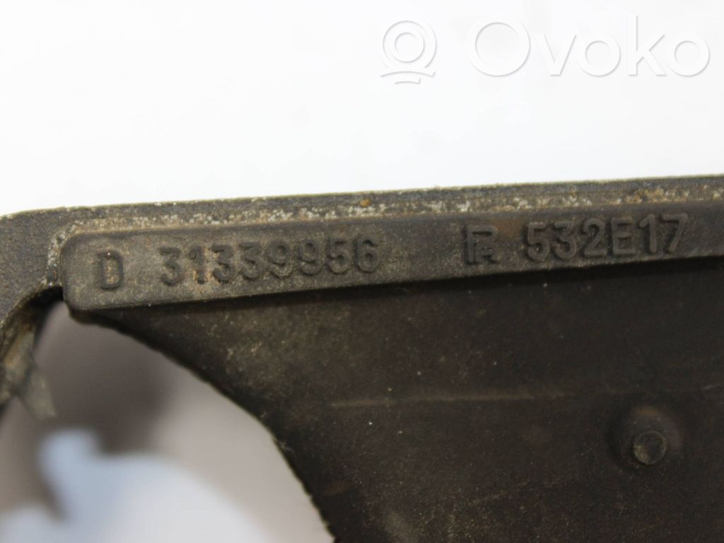 Volvo XC90 Engine mount bracket 