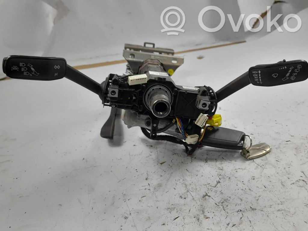 Volkswagen Golf VII Steering wheel axle 