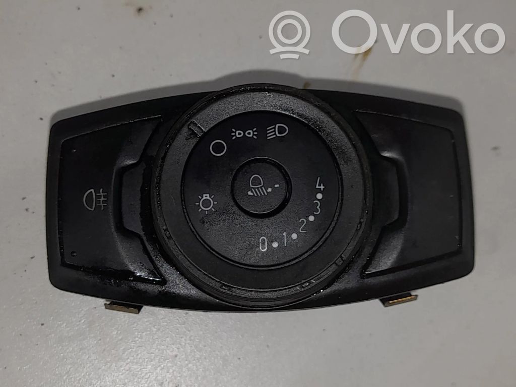 Ford Transit -  Tourneo Connect Light switch 
