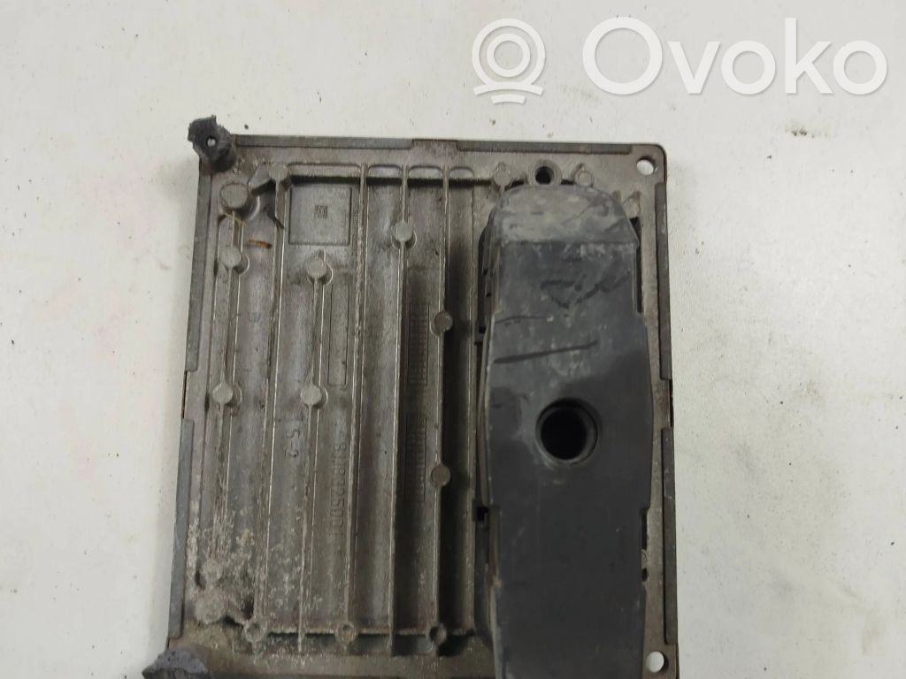 Engine control unit/module   6S6112A650ME,S120977322E