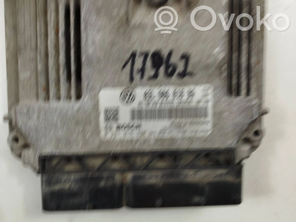 Skoda Yeti (5L) Engine control unit/module 