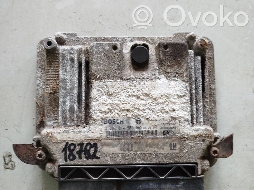 Saab 9-3 Ver2 Variklio valdymo blokas 