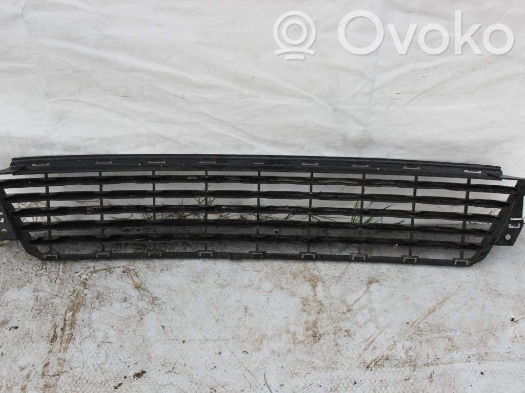 Citroen C3 Picasso Front bumper lower grill 
