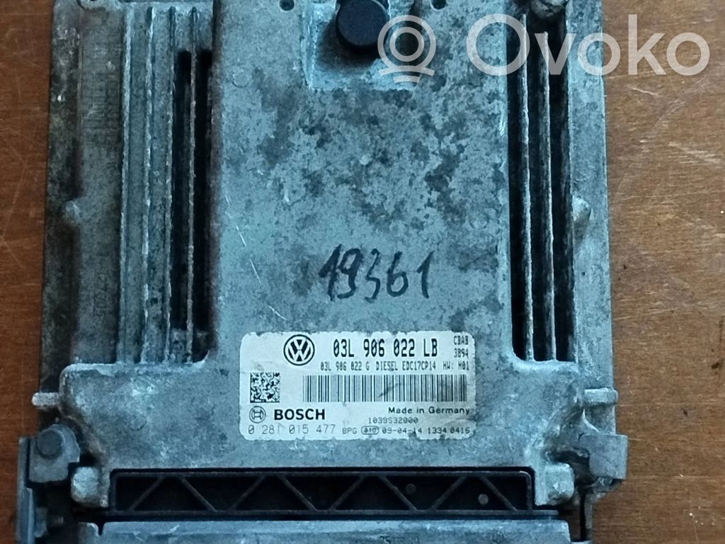 Volkswagen Golf VI Engine control unit/module 