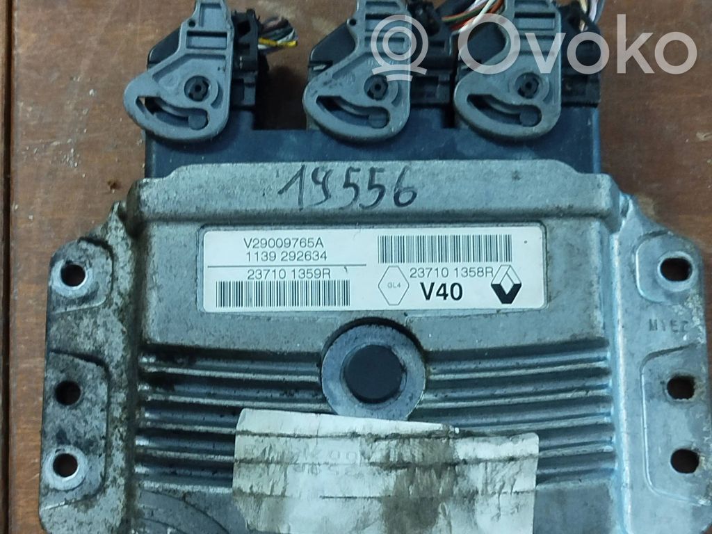 Engine control unit/module   237101358R,237101359R