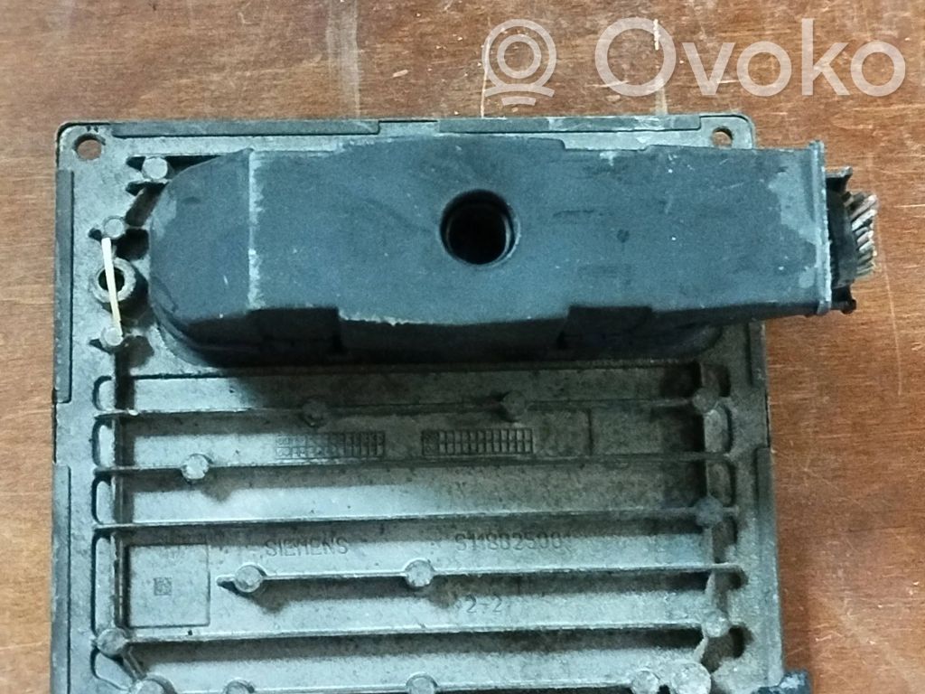 Ford Focus Engine control unit/module 