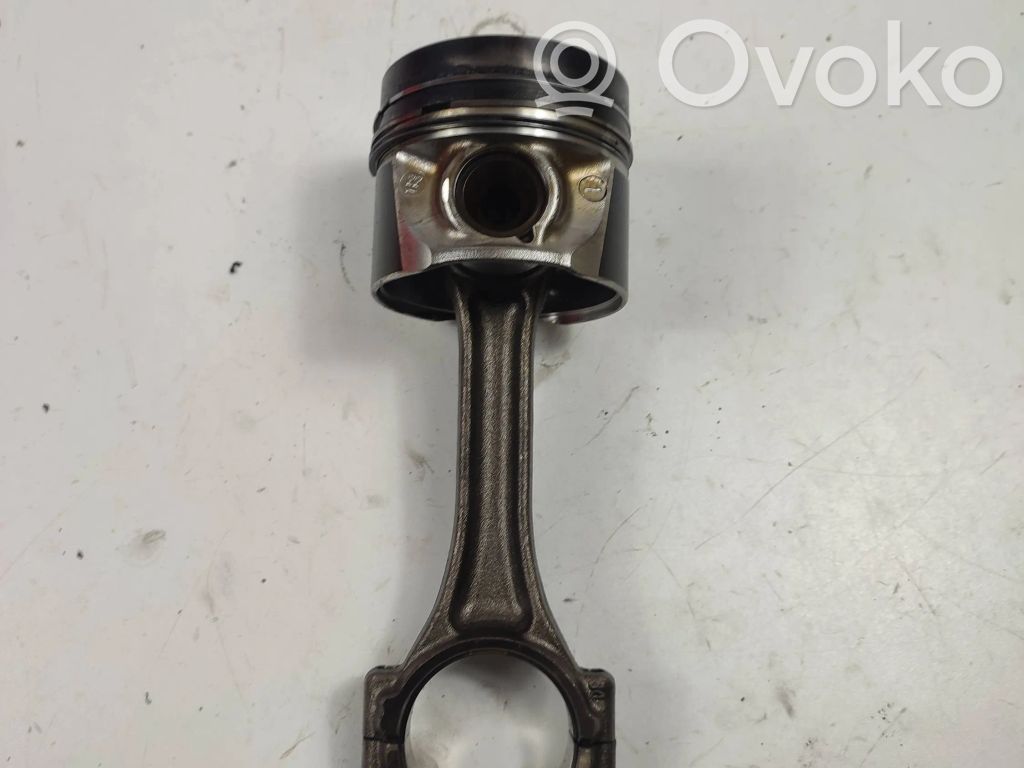 Skoda Octavia Mk3 (5E) Pistón con biela 
