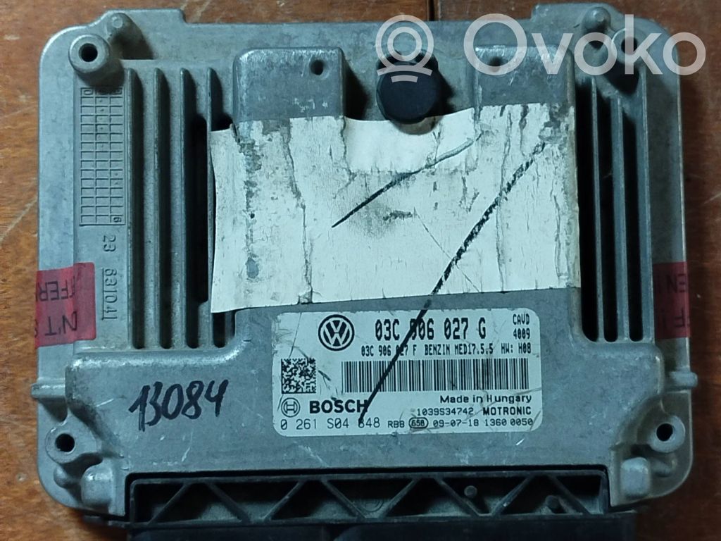 Volkswagen Golf VI Engine control unit/module 