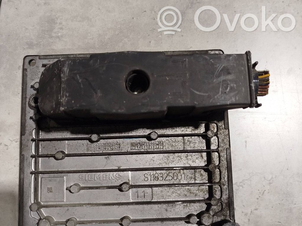 Ford Fiesta Engine control unit/module 