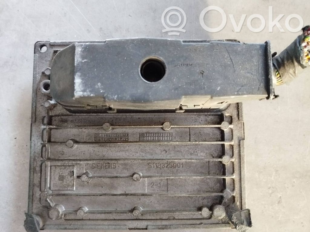 Ford Fiesta Engine control unit/module 