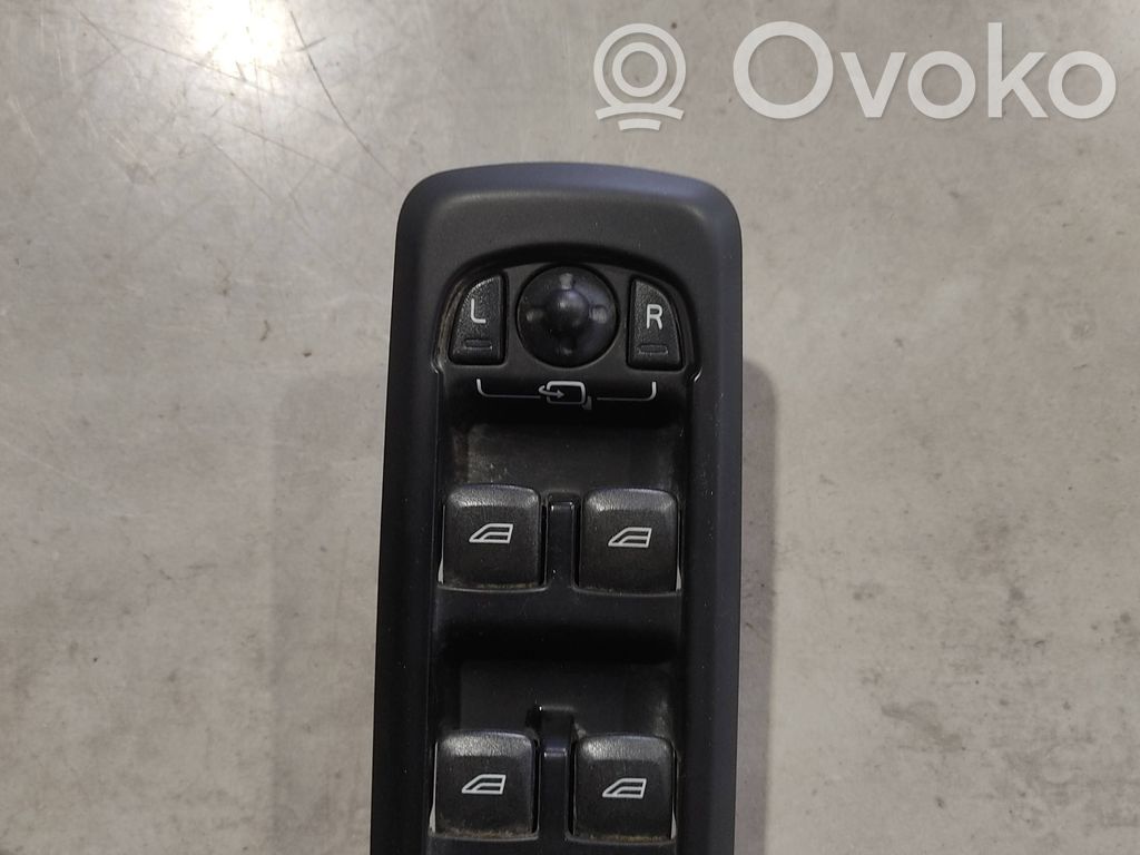 Land Rover Discovery 4 - LR4 Electric window control switch 