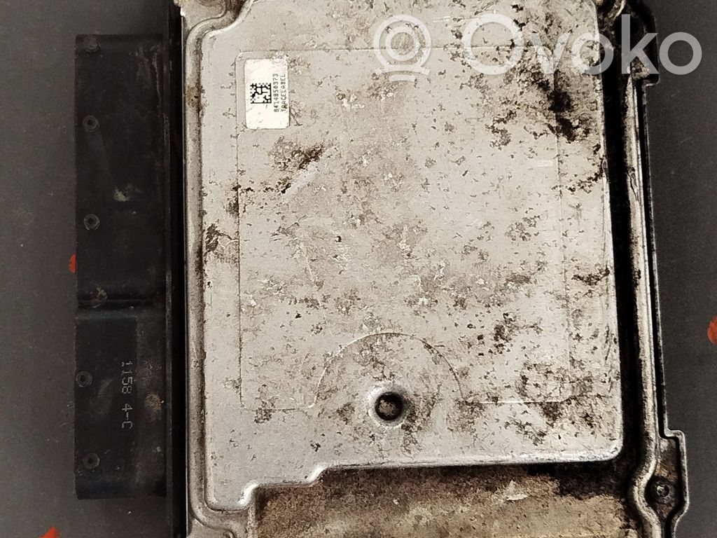 Volkswagen Golf V Engine control unit/module 