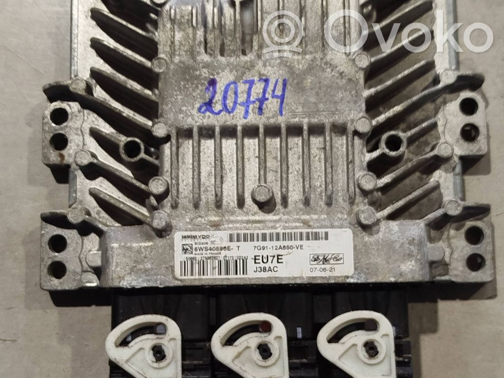 Ford Galaxy Engine control unit/module 