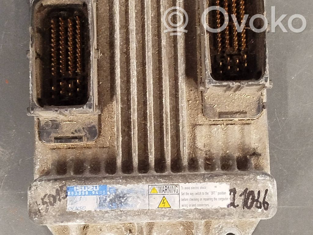 Opel Astra J Engine control unit/module 