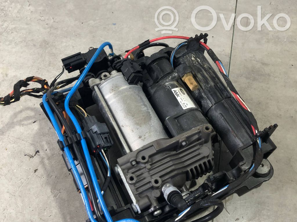Land Rover Range Rover L322 Air suspension compressor/pump 