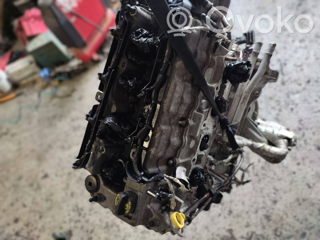 Engine   P68229788AA,7426