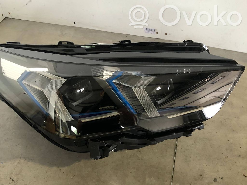 Headlight/headlamp   5A77EC2,5A77EC205