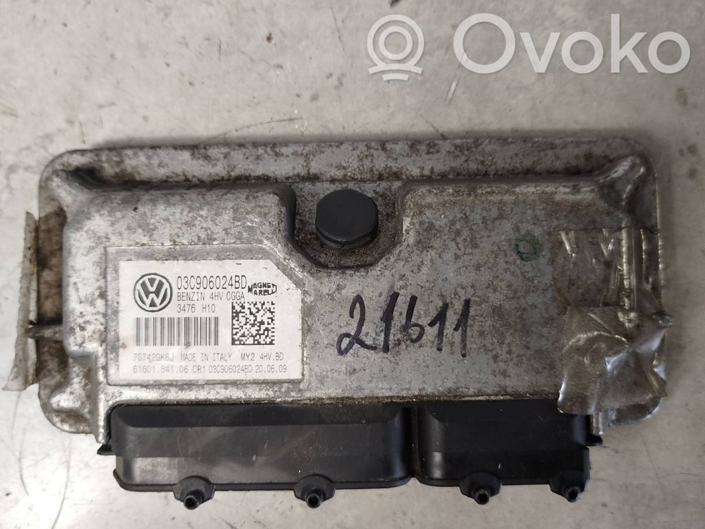 Volkswagen Golf VI Engine control unit/module 