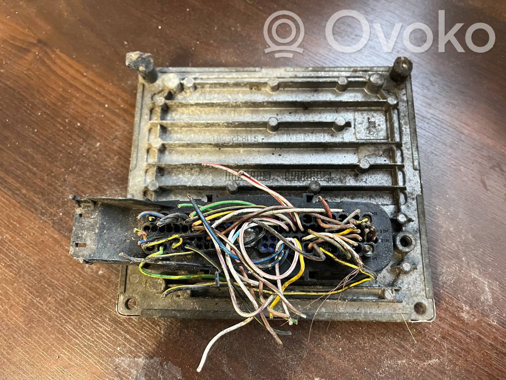 Ford Fiesta Engine control unit/module 