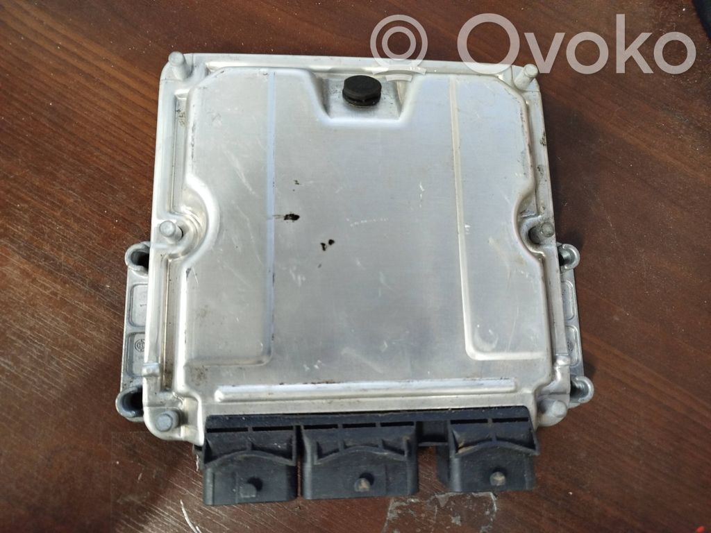 Citroen C5 Engine control unit/module 