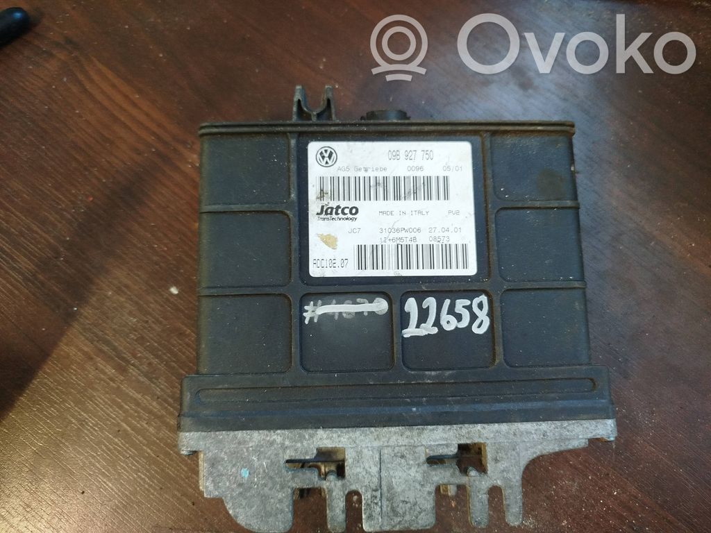 Volkswagen PASSAT B7 Gearbox control unit/module 