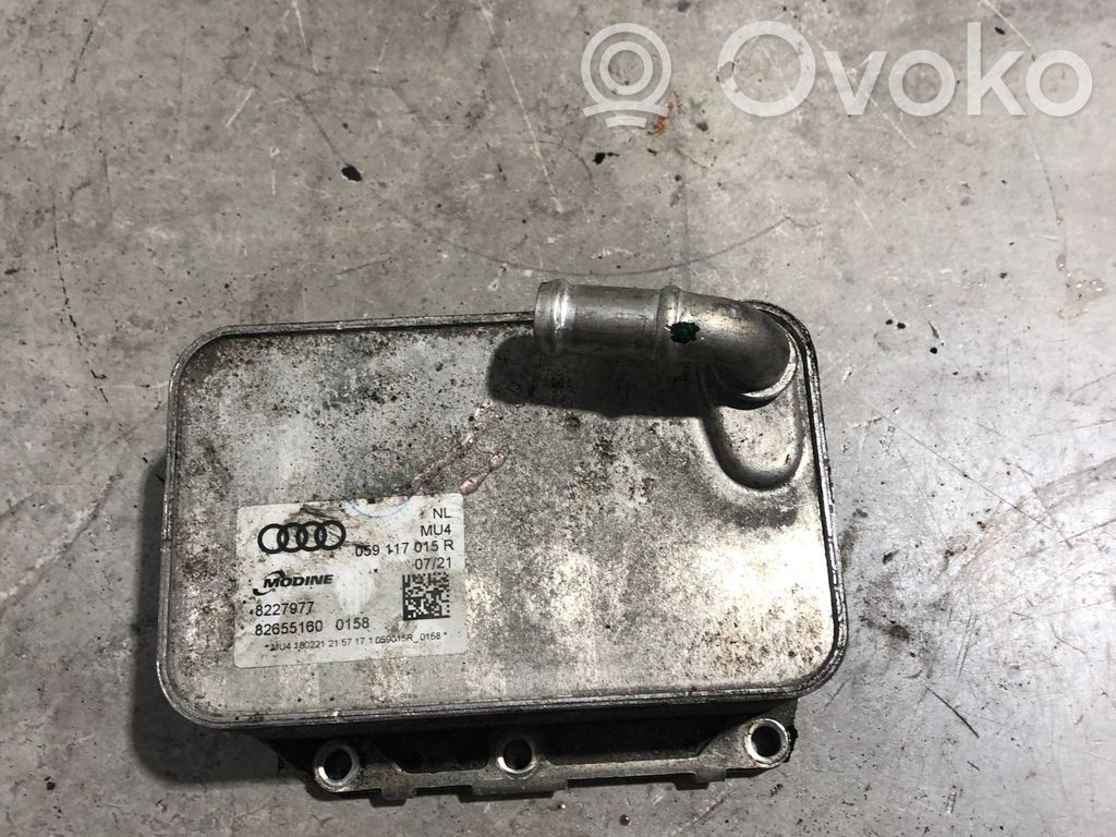 Audi A7 S7 4K8 Радиатор масла двигателя 
