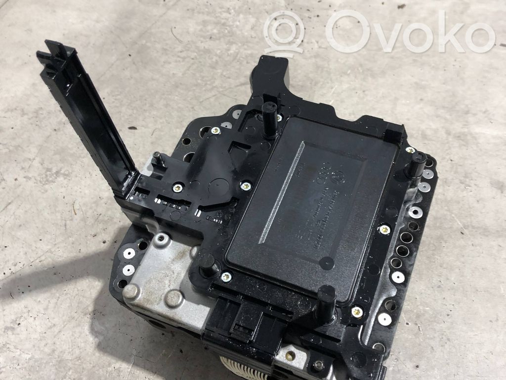 Volkswagen PASSAT B6 Transmission gearbox valve body 