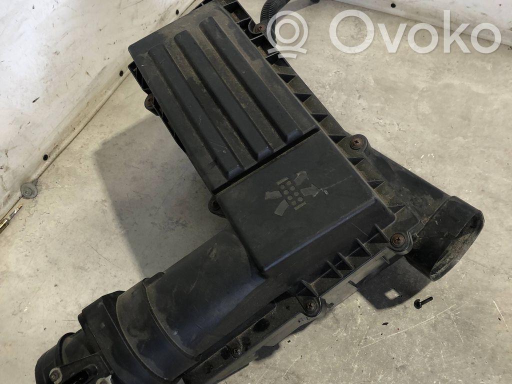 Skoda Superb B6 (3T) Luftfilterkasten 