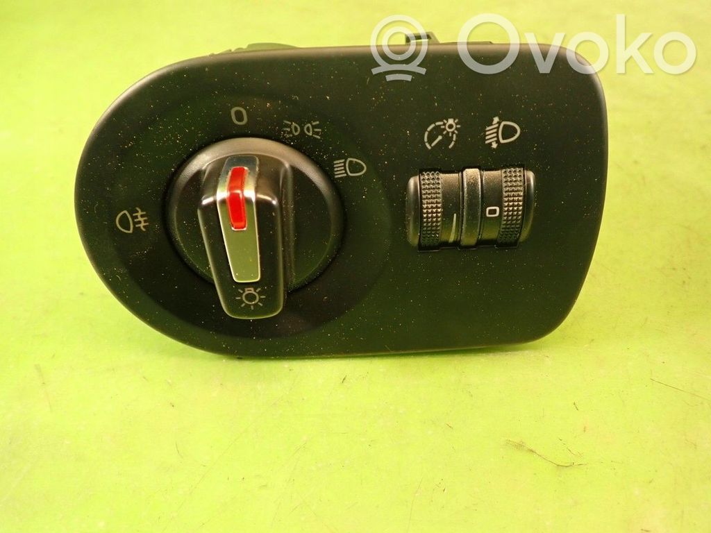 Seat Leon (1P) Interruptor de luz 