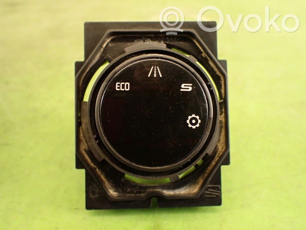 Seat Ateca Differential lock switch 