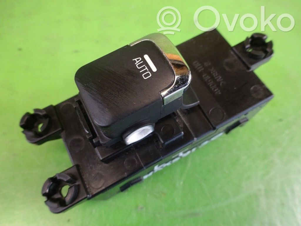 KIA Ceed Quarter vent window switch 