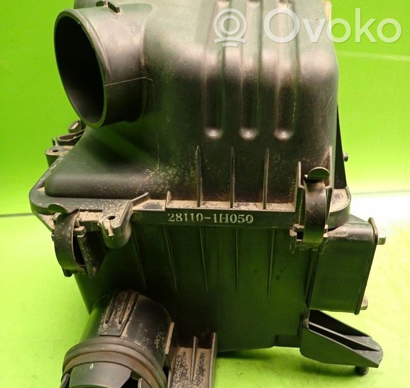 Hyundai i30 Air filter box cover 