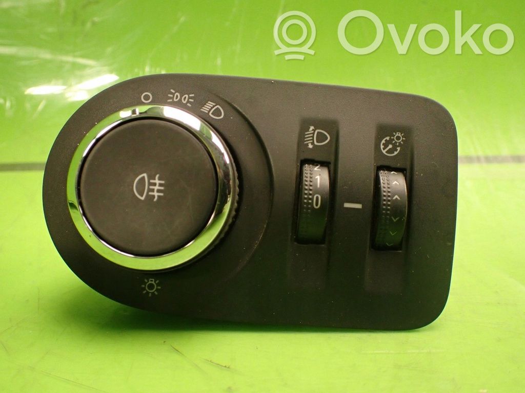 Opel Corsa D Interruttore fari e tergicristallo 