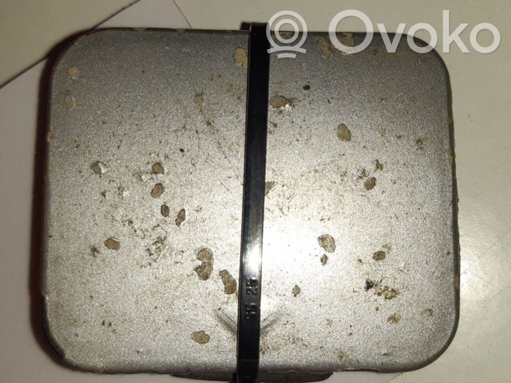 BMW 5 E39 Front tow hook cap/cover 