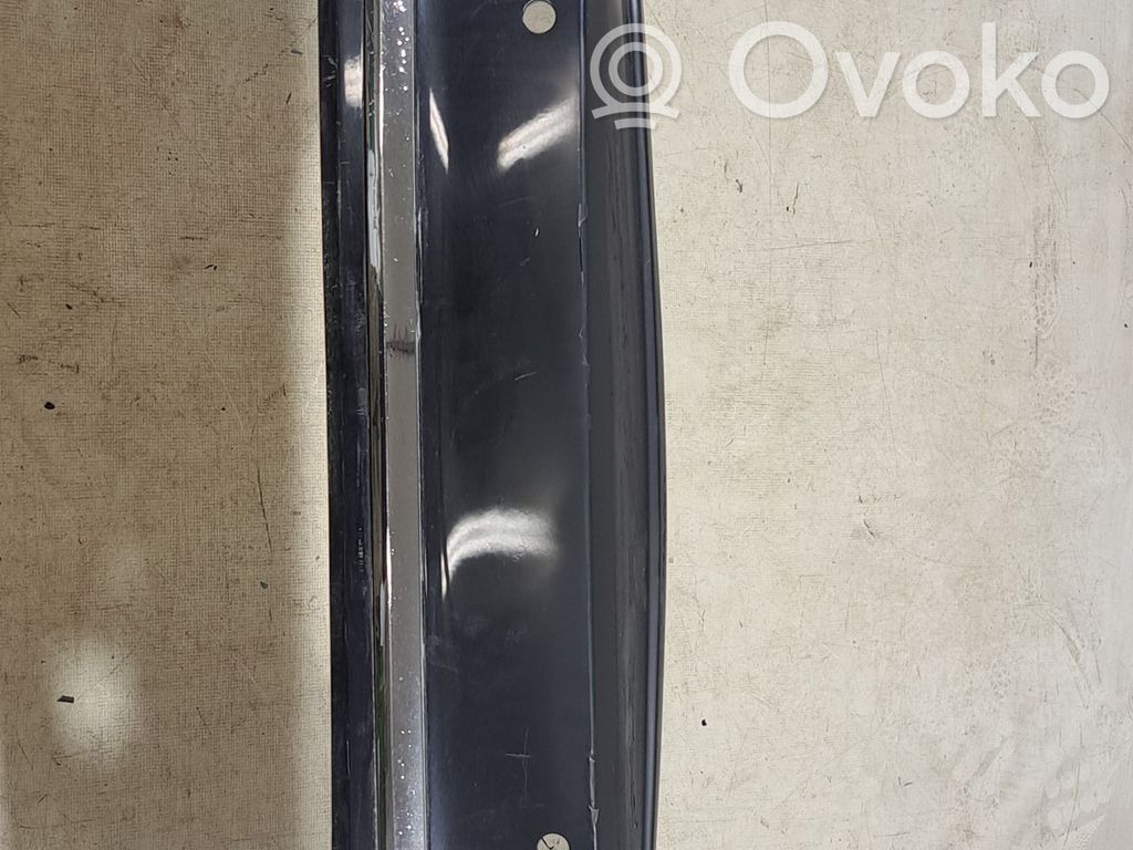 Volkswagen PASSAT B7 Parachoques 